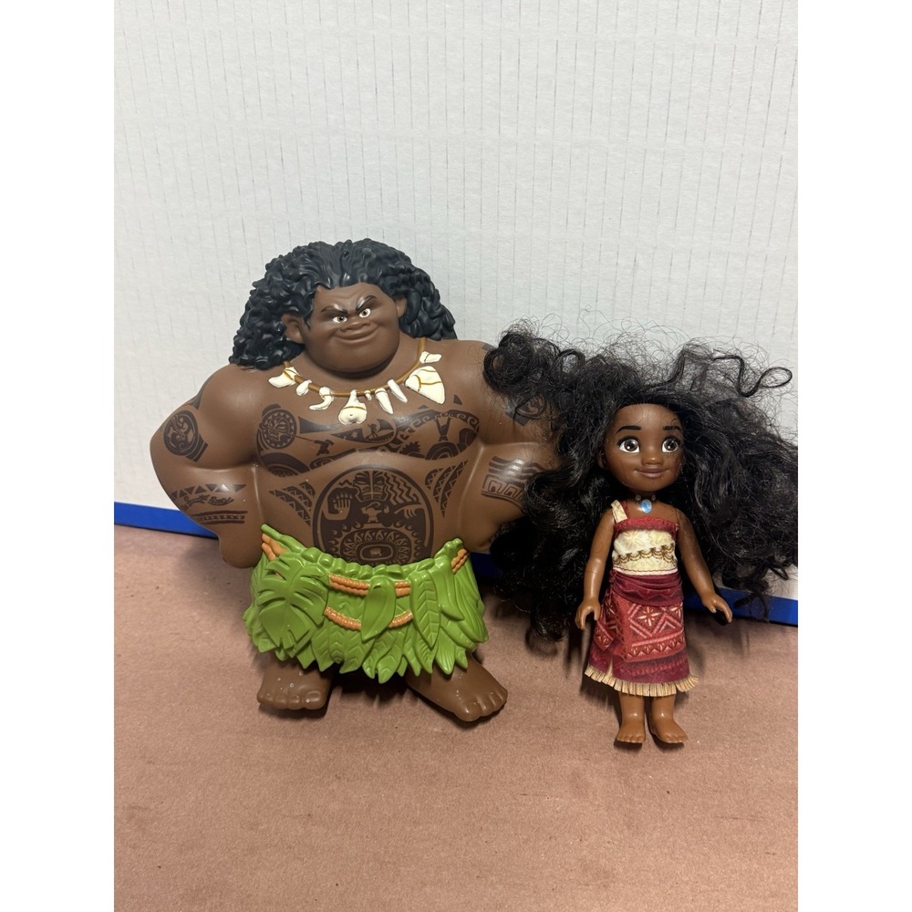 Disney Moana Maui Figure & Moana Doll Lot Toy Set Princess Movie Character